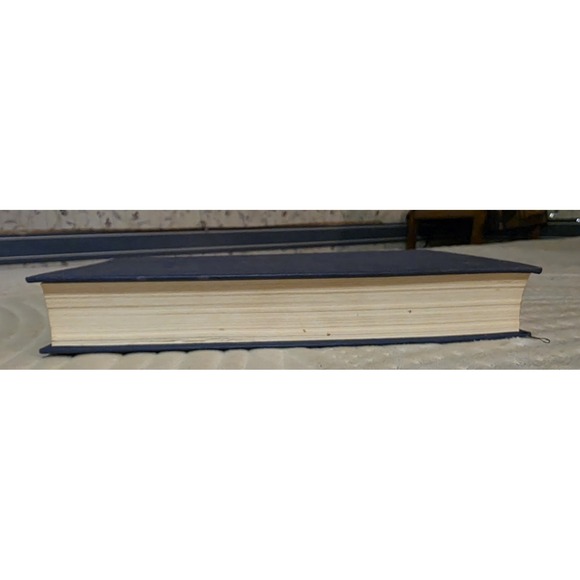 The City by Dean Koontz 2014 Standalone Novel 1st Edition 1st Print HB DJ VGC!! - Picture 3 of 7